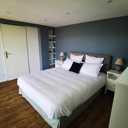 Neuf Vue Lac Apartment
